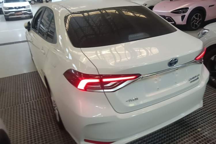 Used Toyota Corolla 2022 Dual-Motor 1.8L E-CVT Pioneer Edition Rear Left 45 Deg