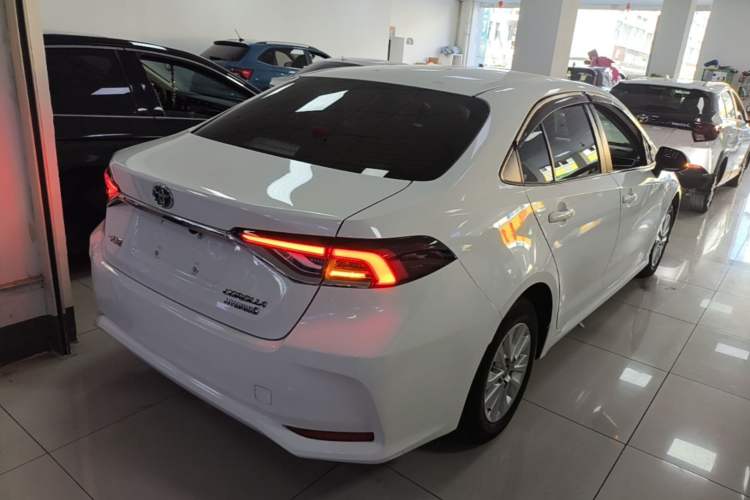 Used Toyota Corolla 2022 Dual-Motor 1.8L E-CVT Pioneer Edition Rear Right 45 Deg
