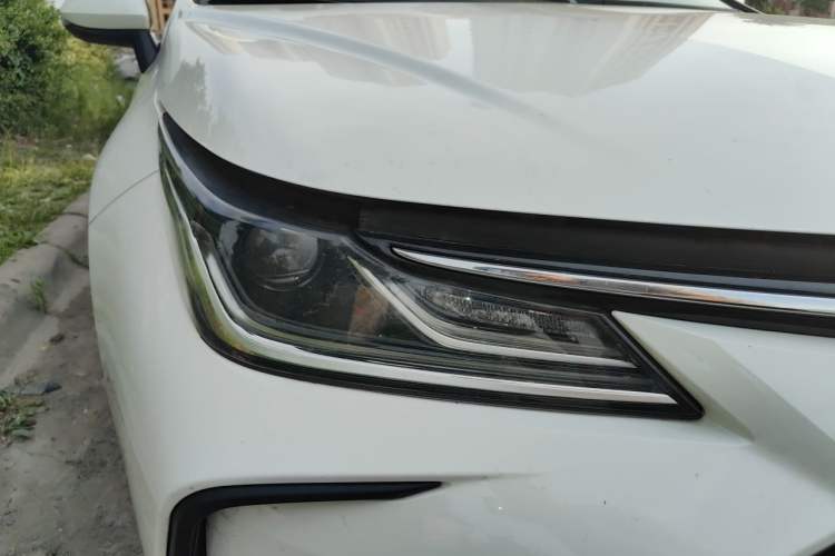 Used Toyota Corolla 2022 TNGA 1.5L CVT Pioneer Edition Right Front Headlight