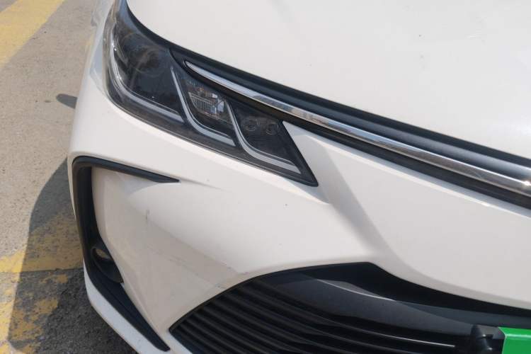 Used Toyota Corolla 2022 Dual-Motor 1.8L E-CVT Pioneer Edition Right Front Headlight