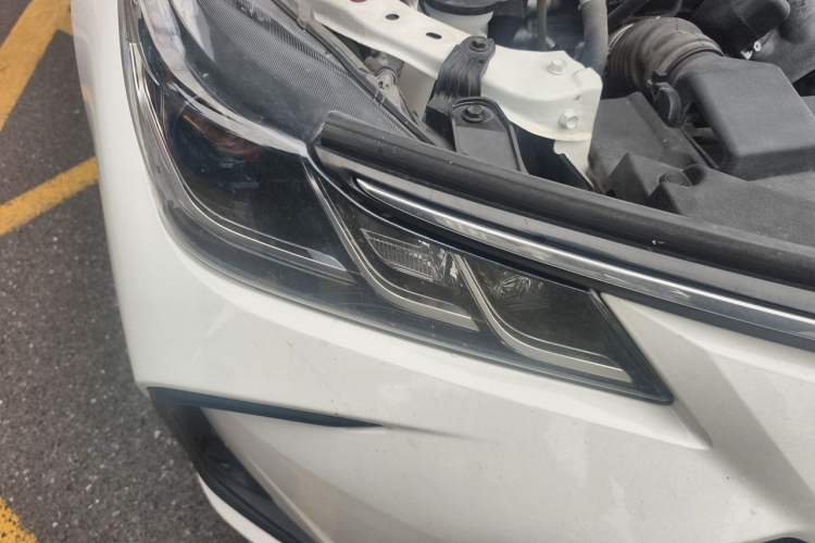 Used Toyota Corolla 2022 Dual-Motor 1.8L E-CVT Pioneer Edition Right Front Headlight