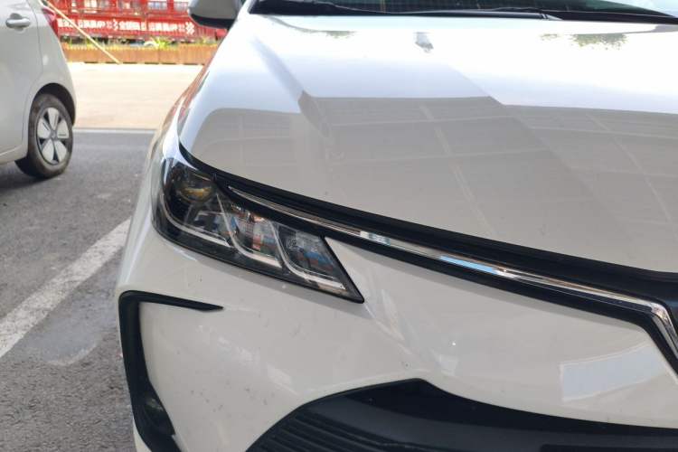 Used Toyota Corolla 2022 Dual-Motor 1.8L E-CVT Pioneer Edition Right Front Headlight