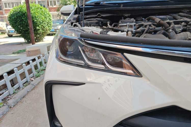 Used Toyota Corolla 2022 Dual-Motor 1.8L E-CVT Pioneer Edition Right Front Headlight