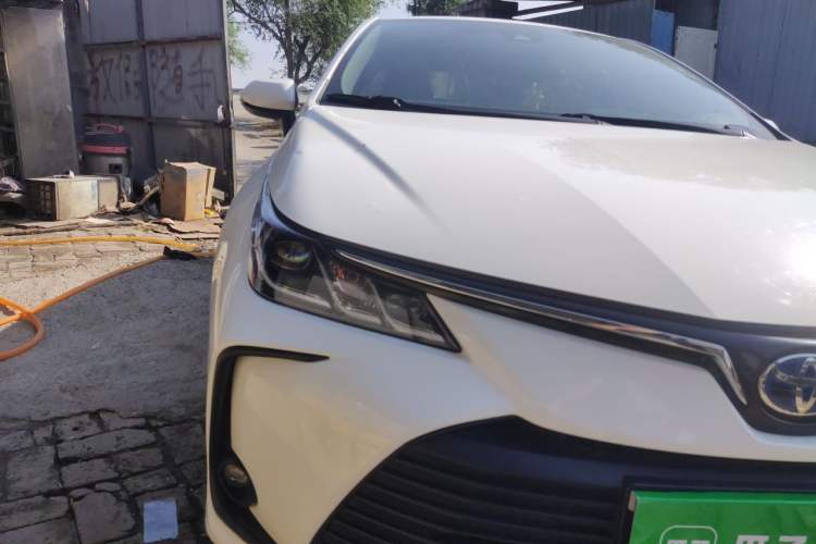 Used Toyota Corolla 2022 Dual-Motor 1.8L E-CVT Pioneer Edition Right Front Headlight