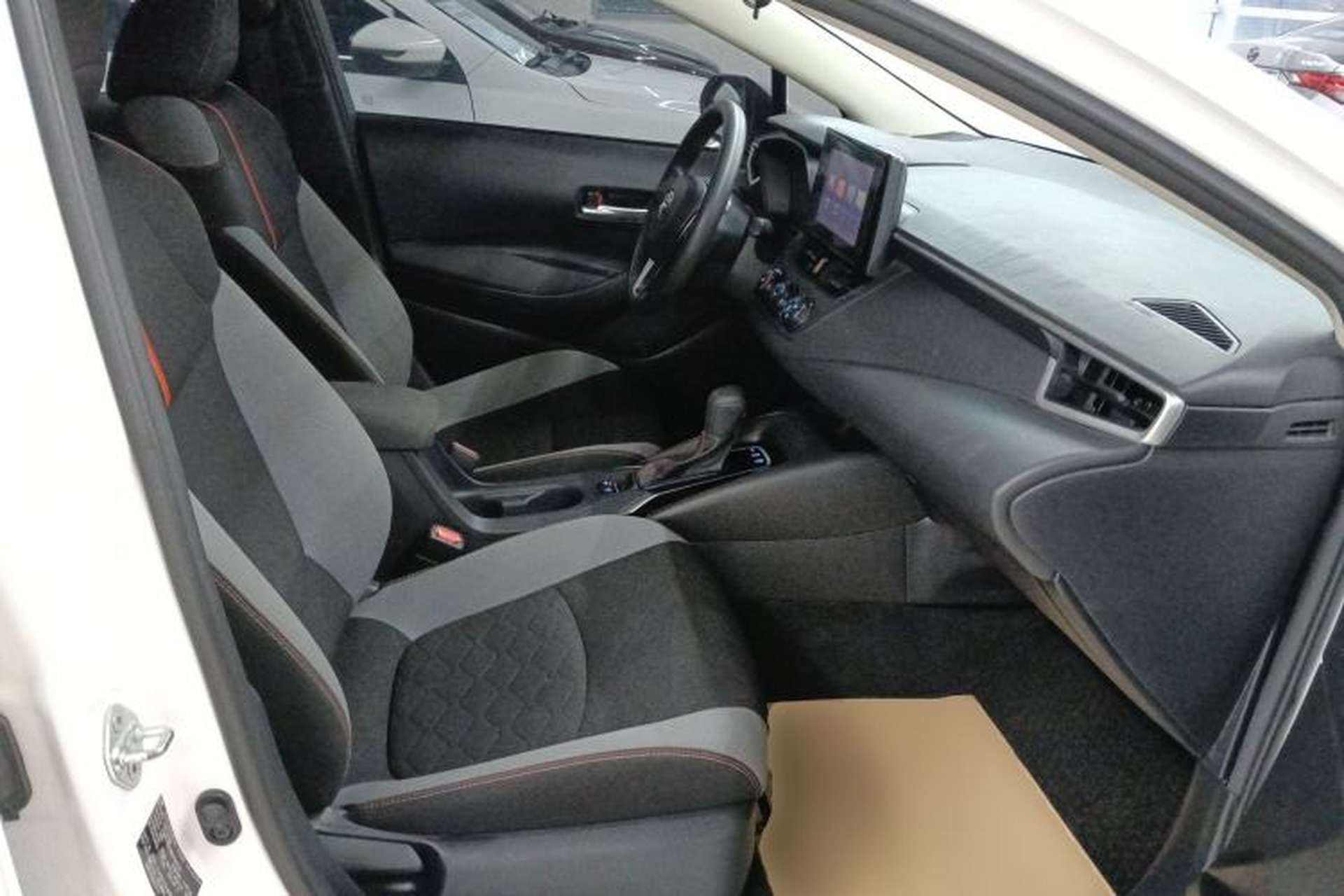 Used Toyota Corolla 2022 1.2T S-CVT Pioneer PLUS Edition Right Front Seat