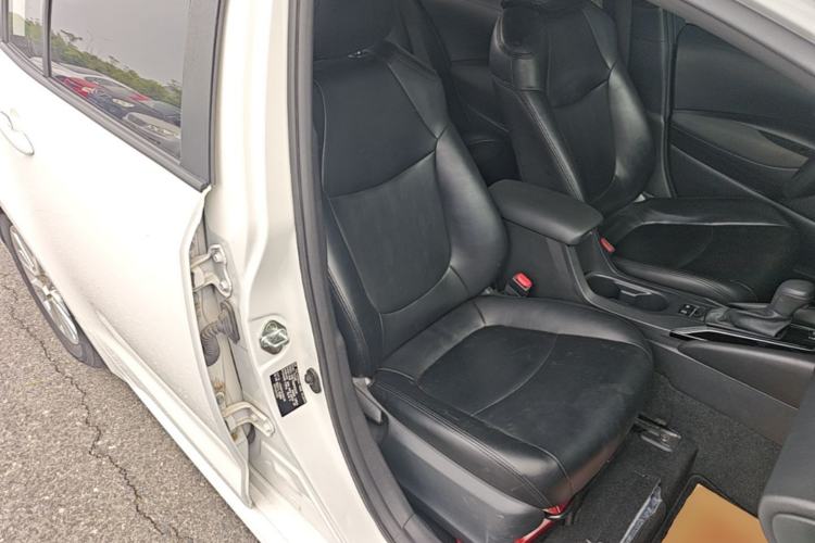 Used Toyota Corolla 2022 TNGA 1.5L CVT Pioneer Edition Right Front Seat