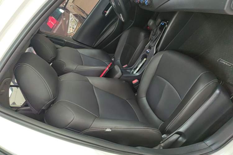 Used Toyota Corolla 2022 TNGA 1.5L CVT Pioneer Edition Right Front Seat
