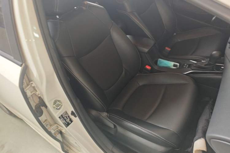 Used Toyota Corolla 2022 TNGA 1.5L CVT Pioneer Edition Right Front Seat