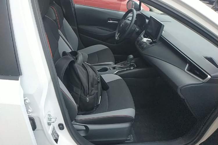 Used Toyota Corolla 2022 1.2T S-CVT Pioneer PLUS Edition Right Front Seat