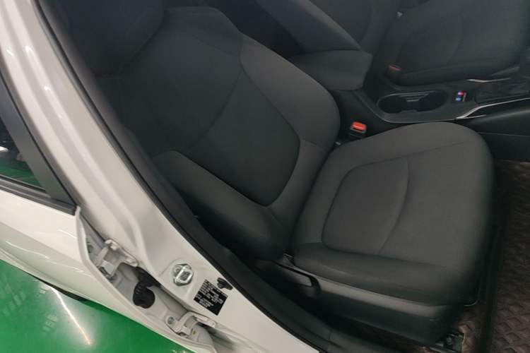 Used Toyota Corolla 2022 TNGA 1.5L CVT Pioneer Edition Right Front Seat