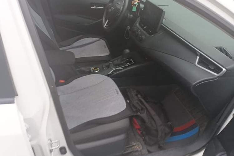 Used Toyota Corolla 2022 TNGA 1.5L CVT Pioneer Edition Right Front Seat