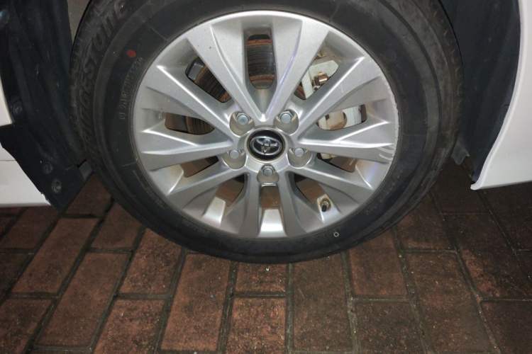 Used Toyota Corolla 2022 1.2T S-CVT Pioneer PLUS Edition Right Front Wheel Hub