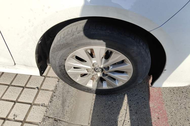 Used Toyota Corolla 2022 1.2T S-CVT Pioneer PLUS Edition Right Front Wheel Hub