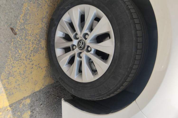 Used Toyota Corolla 2022 Dual-Motor 1.8L E-CVT Pioneer Edition Right Front Wheel Hub