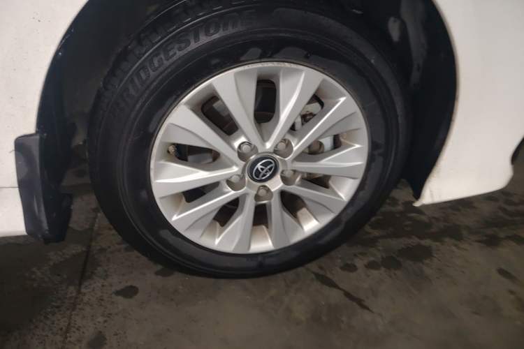 Used Toyota Corolla 2022 1.2T S-CVT Pioneer PLUS Edition Right Front Wheel Hub