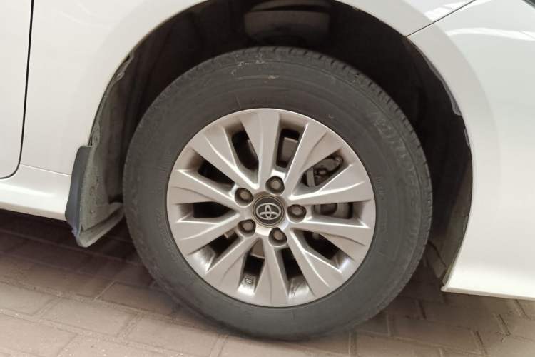Used Toyota Corolla 2022 1.2T S-CVT Pioneer PLUS Edition Right Front Wheel Hub