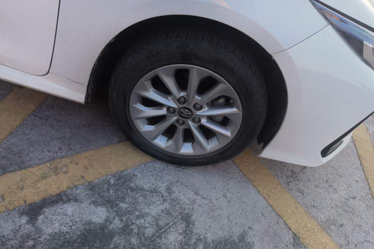 Used Toyota Corolla 2022 1.2T S-CVT Pioneer PLUS Edition Right Front Wheel Hub