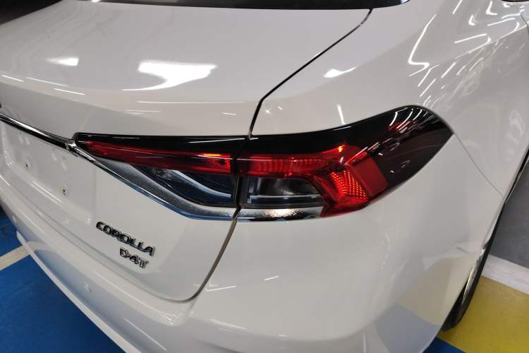 Used Toyota Corolla 2022 1.2T S-CVT Pioneer PLUS Edition Right Rear Taillight