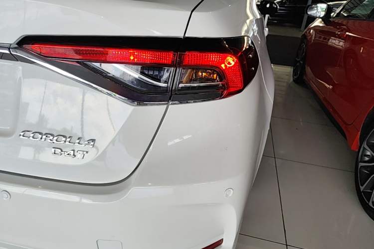 Used Toyota Corolla 2022 1.2T S-CVT Pioneer PLUS Edition Right Rear Taillight
