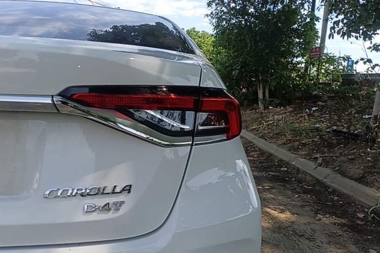 Used Toyota Corolla 2022 1.2T S-CVT Pioneer PLUS Edition Right Rear Taillight