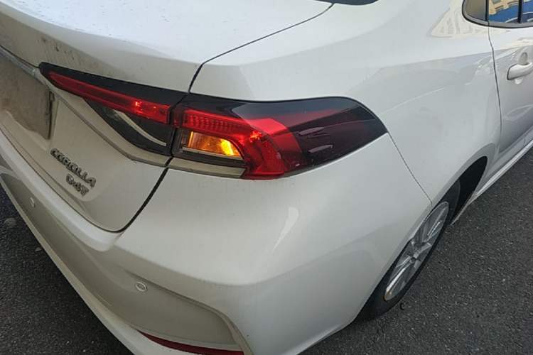 Used Toyota Corolla 2022 1.2T S-CVT Pioneer PLUS Edition Right Rear Taillight