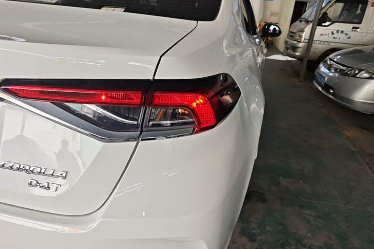 Used Toyota Corolla 2022 1.2T S-CVT Pioneer PLUS Edition Right Rear Taillight