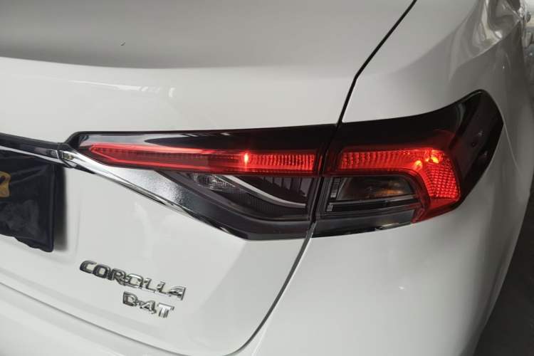 Used Toyota Corolla 2022 1.2T S-CVT Pioneer PLUS Edition Right Rear Taillight