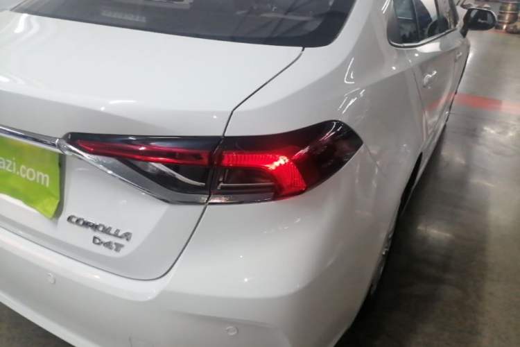 Used Toyota Corolla 2022 1.2T S-CVT Pioneer PLUS Edition Right Rear Taillight