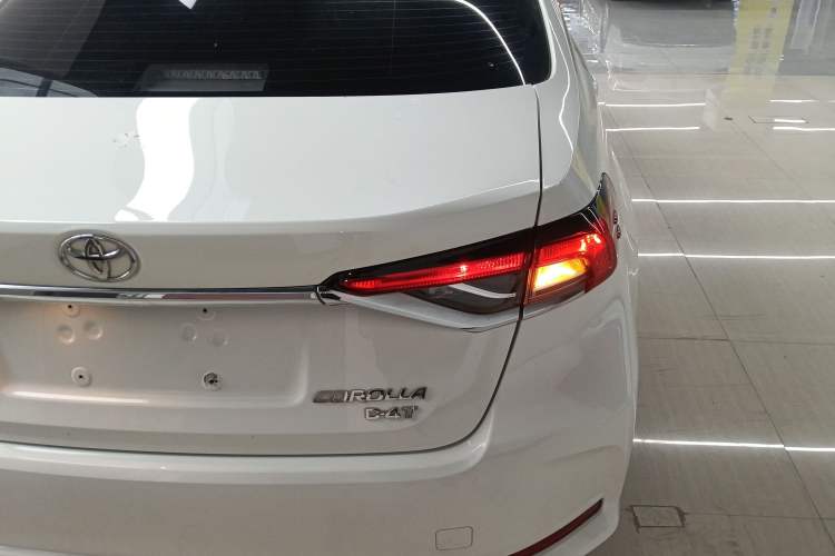 Used Toyota Corolla 2022 1.2T S-CVT Pioneer PLUS Edition Right Rear Taillight
