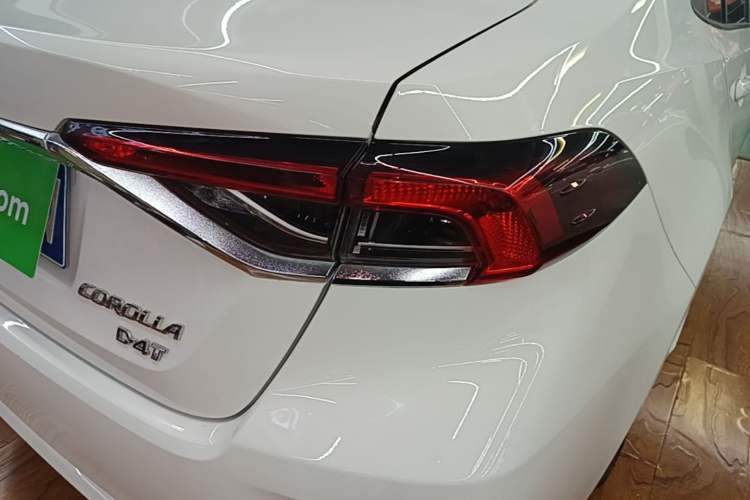 Used Toyota Corolla 2022 1.2T S-CVT Pioneer PLUS Edition Right Rear Taillight
