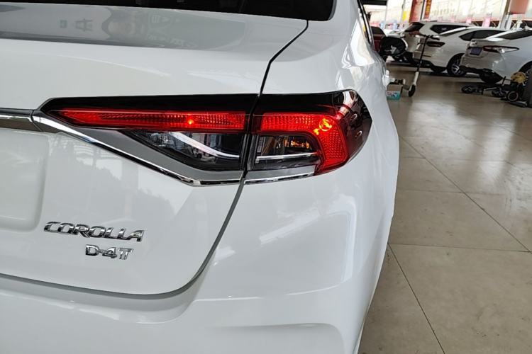 Used Toyota Corolla 2022 1.2T S-CVT Pioneer PLUS Edition Right Rear Taillight