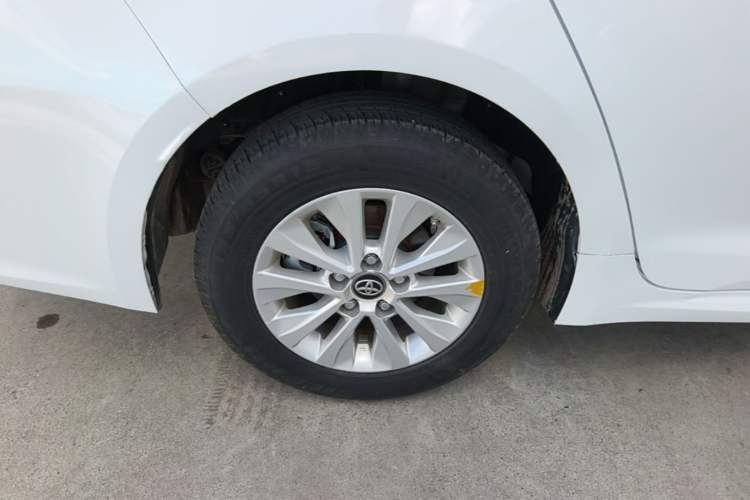 Used Toyota Corolla 2022 1.2T S-CVT Pioneer PLUS Edition Right Rear Wheel Hub