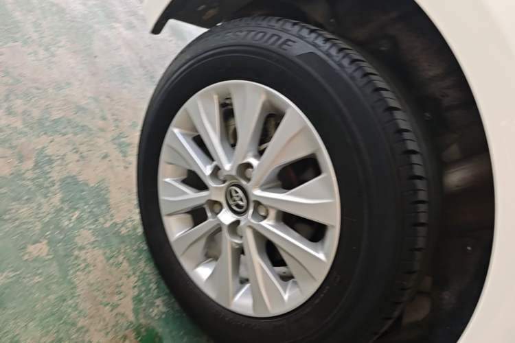Used Toyota Corolla 2022 1.2T S-CVT Pioneer PLUS Edition Right Rear Wheel Hub