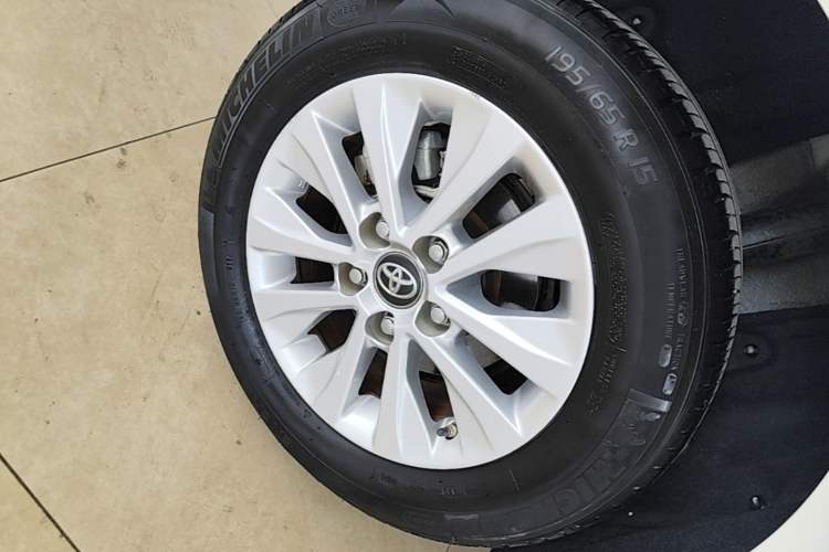 Used Toyota Corolla 2022 1.2T S-CVT Pioneer PLUS Edition Right Rear Wheel Hub