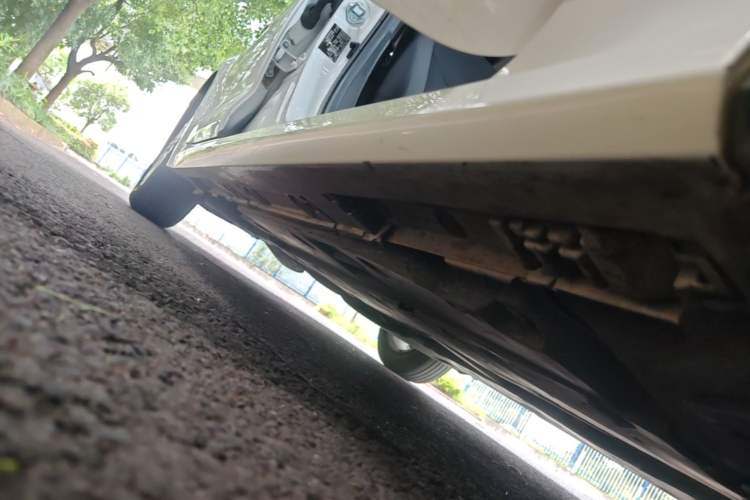 Used Toyota Corolla 2022 TNGA 1.5L CVT Pioneer Edition Right Side Sill