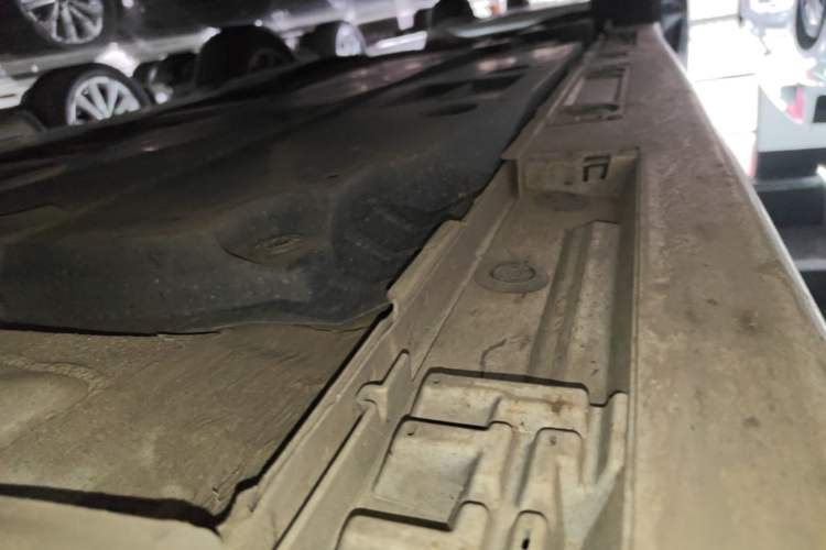 Used Toyota Corolla 2022 1.2T S-CVT Pioneer PLUS Edition Right Side Sill