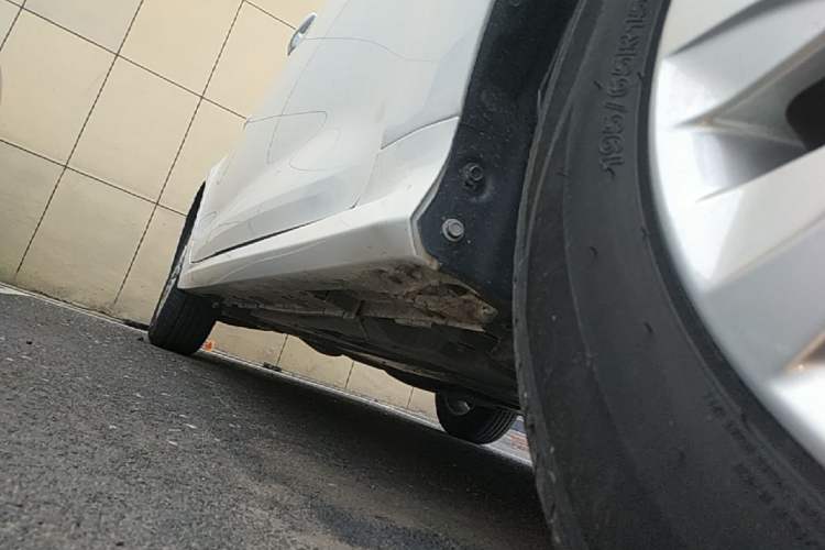 Used Toyota Corolla 2022 1.2T S-CVT Pioneer PLUS Edition Right Side Sill