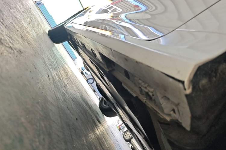 Used Toyota Corolla 2022 1.2T S-CVT Pioneer PLUS Edition Right Side Sill