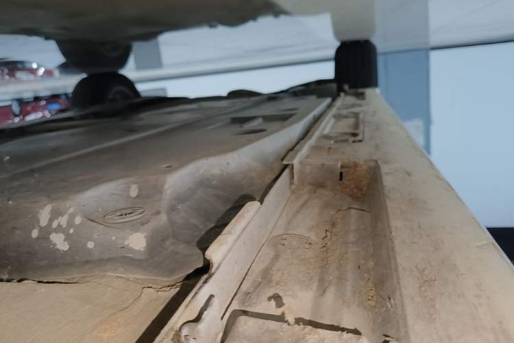 Used Toyota Corolla 2022 1.2T S-CVT Pioneer PLUS Edition Right Side Sill