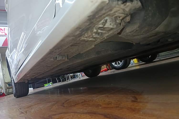 Used Toyota Corolla 2022 1.2T S-CVT Pioneer PLUS Edition Right Side Sill
