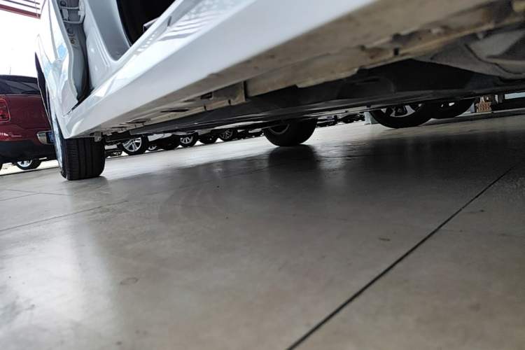 Used Toyota Corolla 2022 1.2T S-CVT Pioneer PLUS Edition Right Side Sill