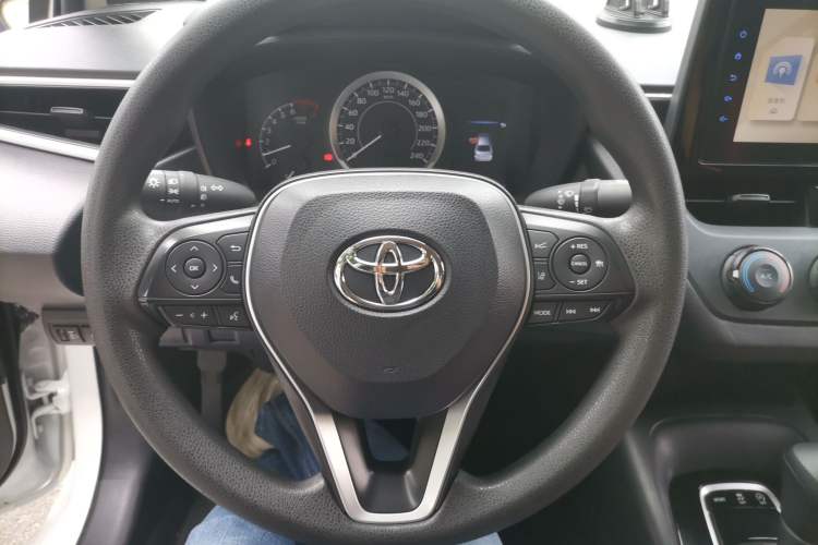 Used Toyota Corolla 2022 1.2T S-CVT Pioneer PLUS Edition Steering Wheel