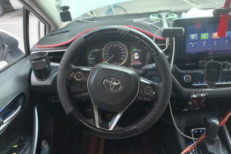 Used Toyota Corolla 2022 Dual-Motor 1.8L E-CVT Pioneer Edition Steering Wheel