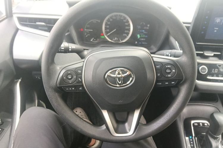 Used Toyota Corolla 2022 Dual-Motor 1.8L E-CVT Pioneer Edition Steering Wheel