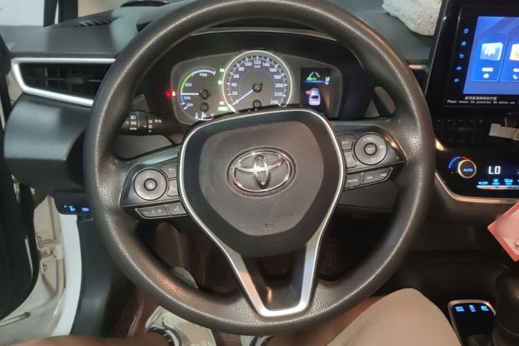 Used Toyota Corolla 2022 Dual-Motor 1.8L E-CVT Pioneer Edition Steering Wheel