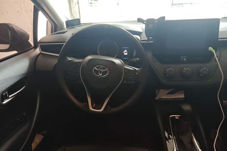 Used Toyota Corolla 2022 1.2T S-CVT Pioneer PLUS Edition Steering Wheel