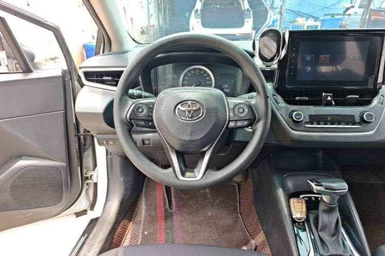 Used Toyota Corolla 2022 Dual-Motor 1.8L E-CVT Pioneer Edition Steering Wheel