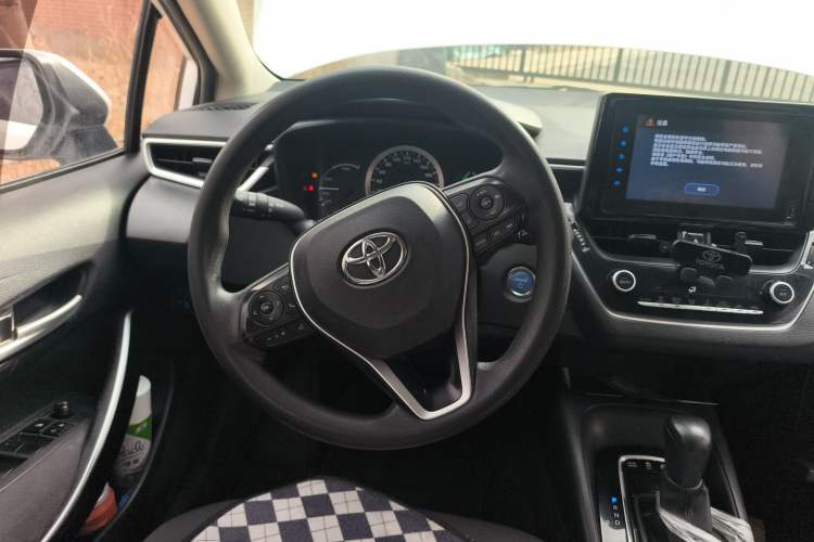 Used Toyota Corolla 2022 Dual-Motor 1.8L E-CVT Pioneer Edition Steering Wheel