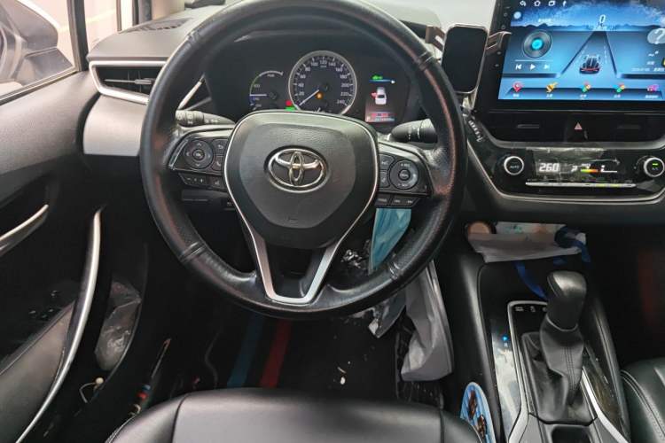 Used Toyota Corolla 2022 Dual-Motor 1.8L E-CVT Pioneer Edition Steering Wheel
