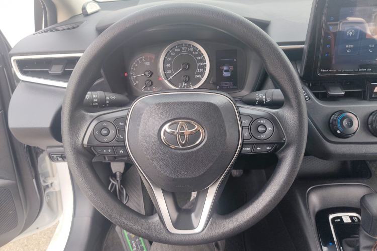 Used Toyota Corolla 2022 1.2T S-CVT Pioneer PLUS Edition Steering Wheel